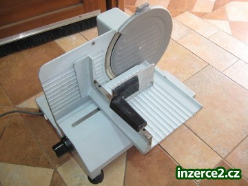 GASTRO PROFI nářezák - Nářezový stroj STROJOBAL NS 300_1 332353_1.jpg