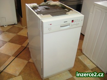 Myčka nádobí BOSCH 3v1 (úzká)_1 332646_1.jpg