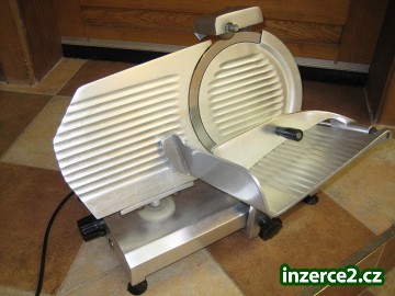 GASTRO PROFI nářezák - Nářezový stroj SIRMAN šikmý_2 333325_2.jpg
