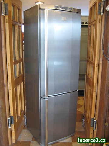 Lednice kombinovaná AEG S 75348 KG NoFrost nerez_1 333494_1.jpg