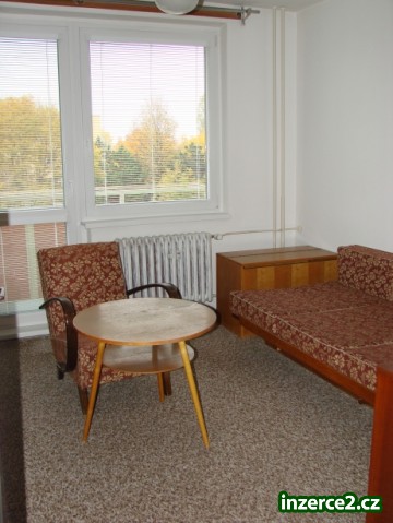 Pronájem bytu 2+1 14km jižně od Brna - Židlochovice,standart, zaříz.,volný_2 334250_2.jpg