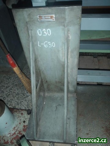 Úhelník kontrolní L-630._1 335460_1.jpg