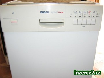 Myčka nádobí BOSCH sport line (úzká)_2 339174_2.jpg