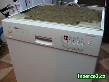 Myčka nádobí BOSCH Silence comfort (široká)_2 340010_2.jpg