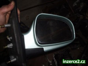 Prodám pravé vyhřívané zrcátko Hyundai Matrix r.v. 04_2 340040_2.jpg