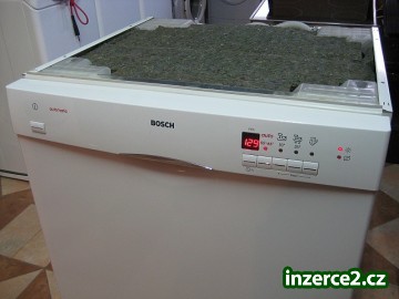 Myčka nádobí BOSCH SGS43C42CZ/35 (široká)_2 340157_2.jpg
