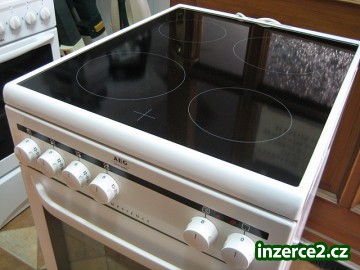 Sporák sklokeramický AEG - šíře 50 cm_2 340169_2.jpg
