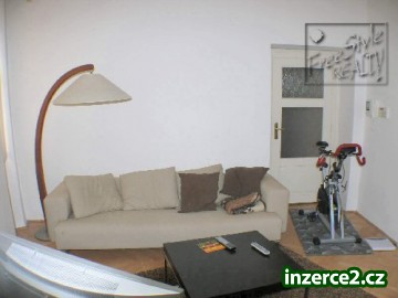 2+kk 48m2 P1 Možno Zařízený a parkovací stání ve dvoře_2 3404_2.jpg