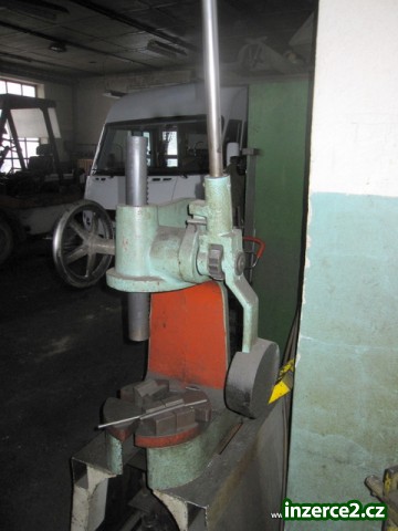 Lis ruční hřebenový LRH 2._2 340965_2.jpg