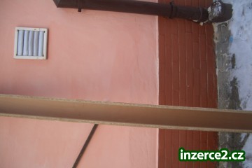 Falešné bukové trámy_2 341171_2.jpg