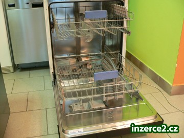 Myčka Bosch nerez SGU46B15_2 341287_2.jpg