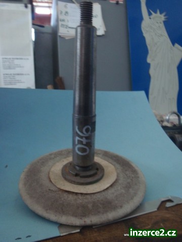 Upínací trn s přírubou BN 102._1 341838_1.jpg