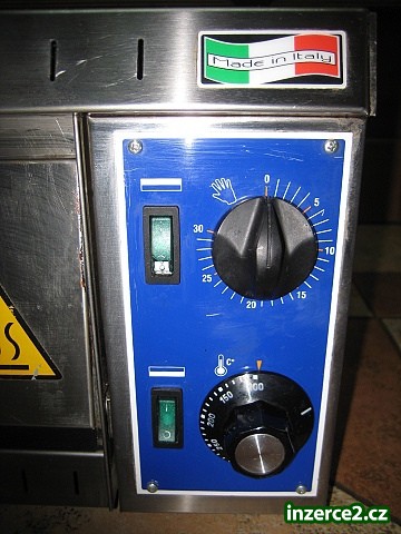GASTRO PROFI nerez pizza pec na 220 V_2 342049_2.jpg