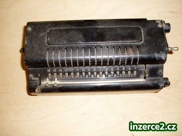 prodám starou mechanickou počítačku_1 344918_1.jpg