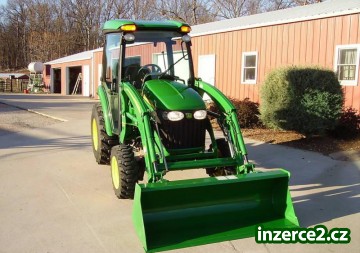 john deere 3520_1 345325_1.jpg