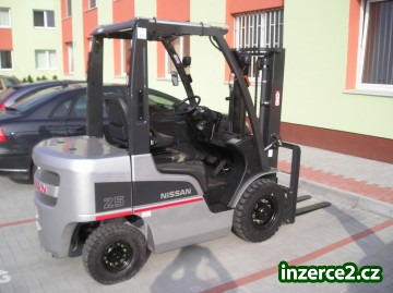 NISSAN P1F2A25(FG25) 399000,- 2,5 t_2 34546_2.jpg
