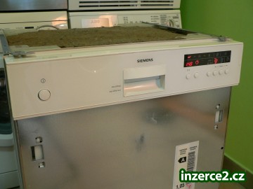 Myčka Siemens bílá SE54A292_1 346199_1.jpg