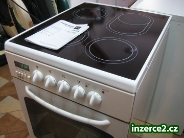 Sporák sklokeramický LLOYDS šíře 50 cm hodiny gril_2 346244_2.jpg