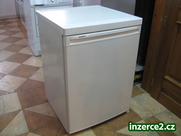 Lednice s mrazáčkem SIEMENS_2 346596_2.jpg