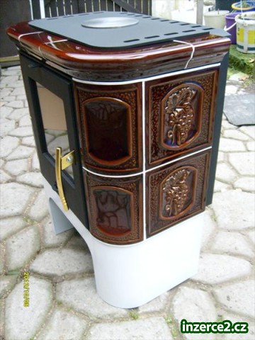 Kamna s plotýnkou.Kachlová.Nové se zárukou.7.5.kw.Nepoužité._1 347183_1.jpg