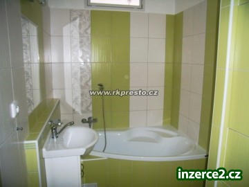 Pronájem bytu 2+1 s balkónem, u centra v Písku._1 350690_1.jpg