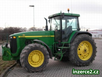 John Deere 8200_1 352729_1.jpg