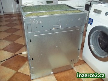 Myčka nádobí WHIRLPOOL ADG 9490 PC integrovaná (široká)_2 355587_2.jpg