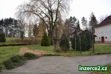 Výjimečný RD 6+2 s velkým pozemkem po rekonstrukci_2 357810_2.jpg