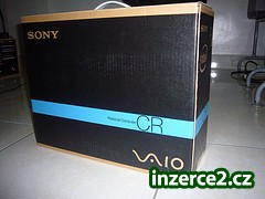 Sony VAIO VGN-AR850E 17 inch Notebook Computer_1 36230_1.jpg