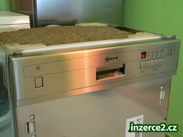 Nerezová vestavná myčka NEFF(Siemens)- SE54461_1 365294_1.jpg
