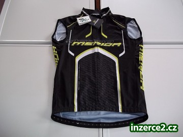 Cyklistický cyklo dres MERIDA černo/zelený NENOŠENÝ_1 366198_1.jpg