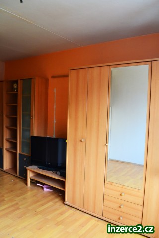 Pronájem bytu 1+kk, Doubravka_1 369300_1.jpg