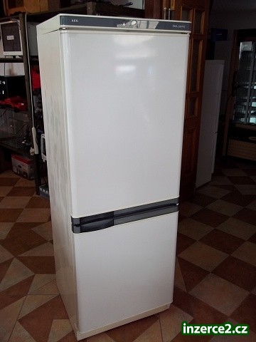 Lednice kombinovaná AEG ÖKO SANTO_1 370504_1.jpg
