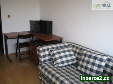 Prodej bytu o velikosti 2+kk/L, Praha 3 (Jarov), ul. Na Jarově._2 372346_2.jpg