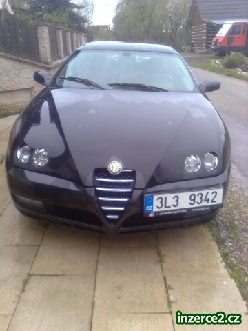 Alfa Romeo GTV 2.0 JTS_1 372988_1.jpg