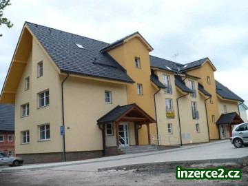 374572_1.jpg