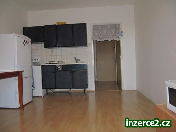 Bez kauce! Pronájem:1+kk, P8, ul. Kyselova._2 376447_2.jpg