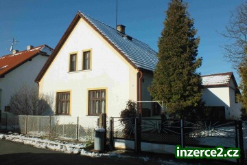Prodej rodinného domu v Blatně u Jesenice_1 377559_1.jpg