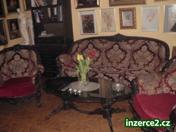 PRODÁM REPLIKU BAROKNÍ SEDAČKY_1 378181_1.jpg
