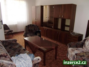 Pronájem bytu 2+1 v Hradci Králové v Pod Strání_2 37877_2.jpg