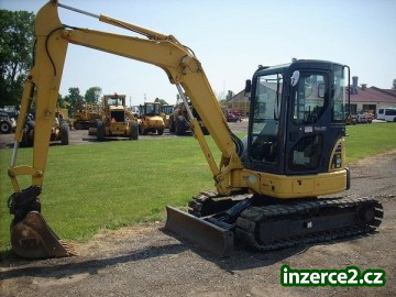 Komatsu PC50 bagr rypadlo_1 379217_1.jpg