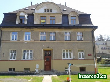 379247_1.jpg