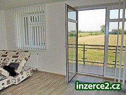Pronájem:1+kk/B/S, Poděbrady, ul. Čechová._2 379249_2.jpg