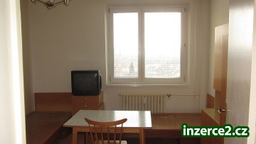 1 POKOJ PRO 1 NEBO 2 OSOBY VE 3 + 1_1 382133_1.jpg