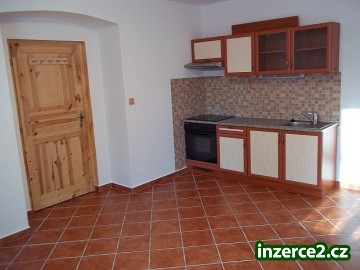 Pokoj k bydlení či rekreaci Český ráj KNĚŽNICE u JIČÍNA_1 382912_1.jpg