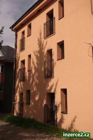 Krásný byt 1+kk,30m2 v Hostivici ,ulice Školská_1 384264_1.jpg