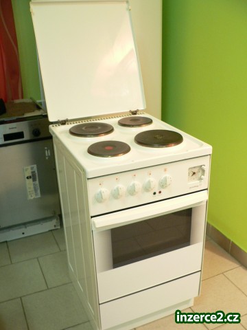 384507_1.jpg