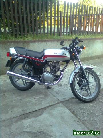 Honda CBX 125_2 385085_2.jpg