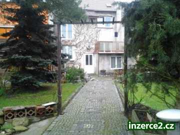 Pronajmu byt v Nepomuku_2 385273_2.jpg