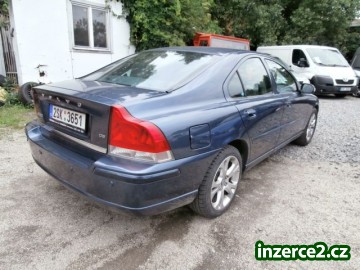 Volvo S60 2.4 TDI_2 386447_2.jpg